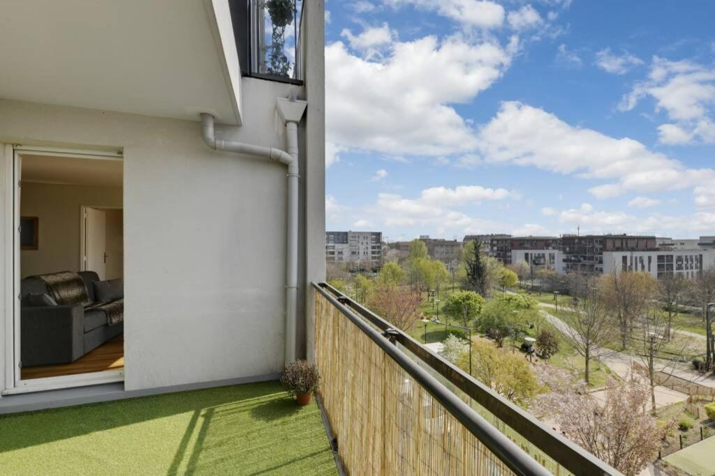 Chic Apart With Great View Of Paris Appartement Saint-Denis  Buitenkant foto